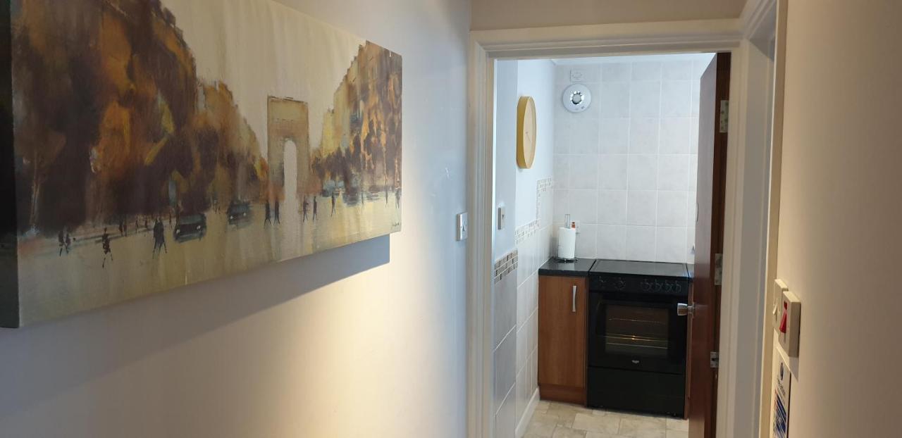 Lockinbar Holiday Apartments Tenby Dış mekan fotoğraf