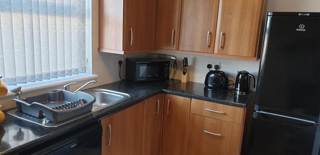 Lockinbar Holiday Apartments Tenby Dış mekan fotoğraf