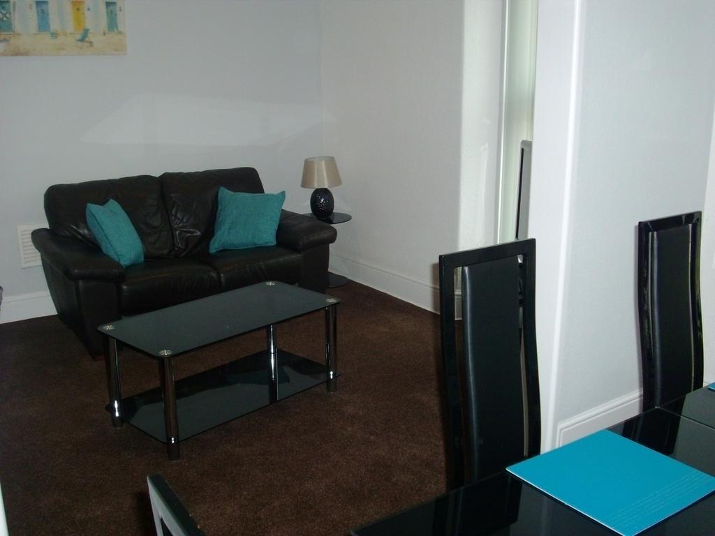 Lockinbar Holiday Apartments Tenby Dış mekan fotoğraf