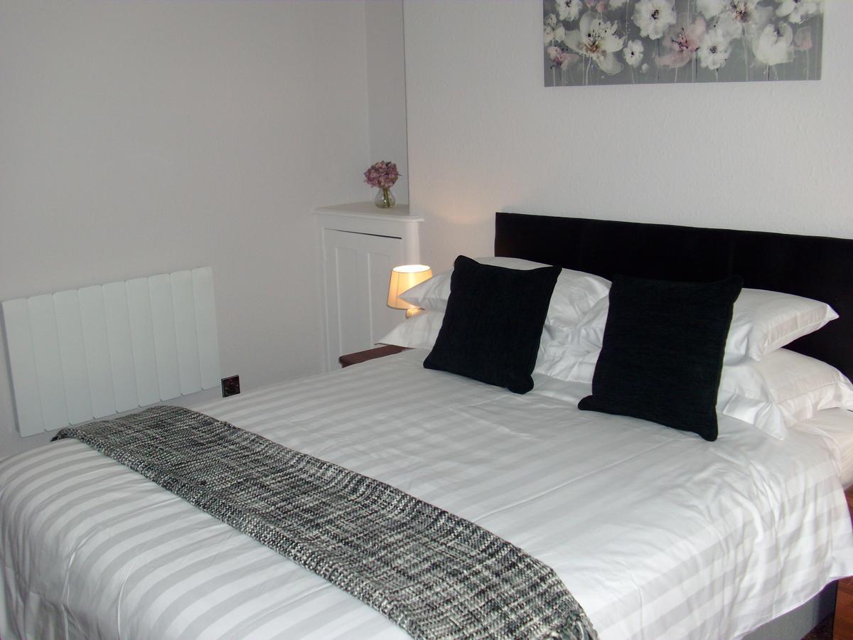 Lockinbar Holiday Apartments Tenby Dış mekan fotoğraf