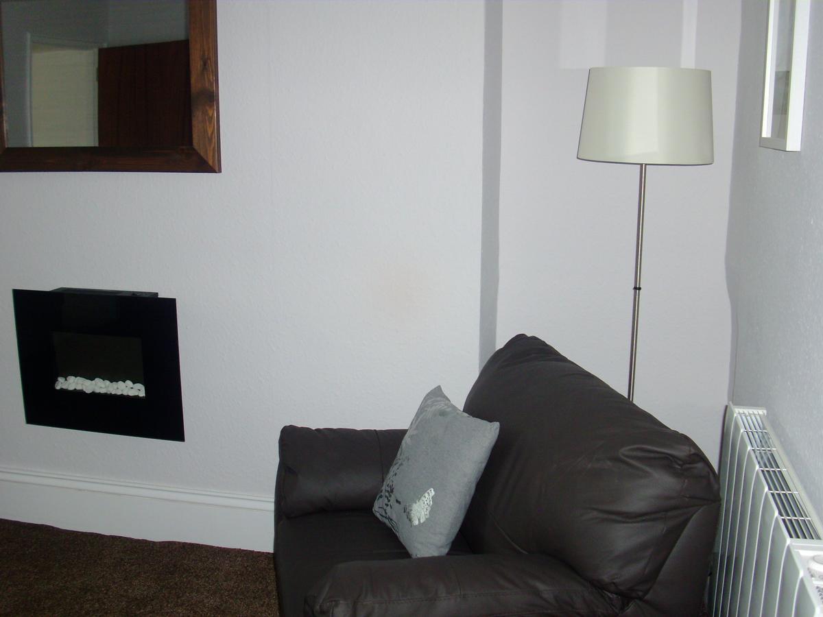 Lockinbar Holiday Apartments Tenby Dış mekan fotoğraf