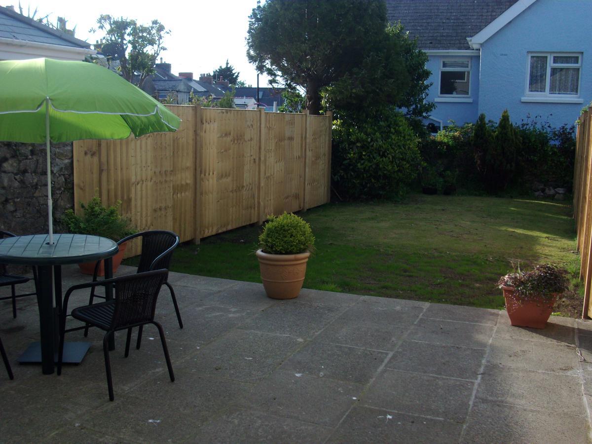 Lockinbar Holiday Apartments Tenby Dış mekan fotoğraf